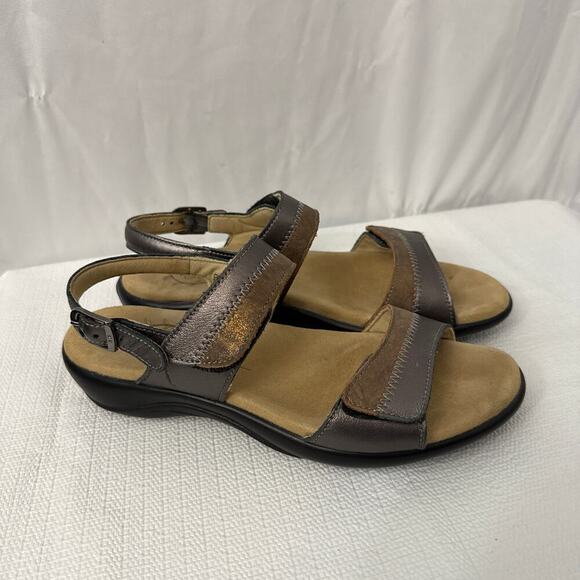 SAS Nudu Sandals Womens Size 8 N Narrow Ankle Strap Bronze Leather Comfort - Picture 1 of 11